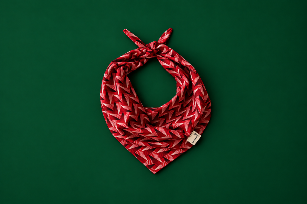 Bandana in Red Pine